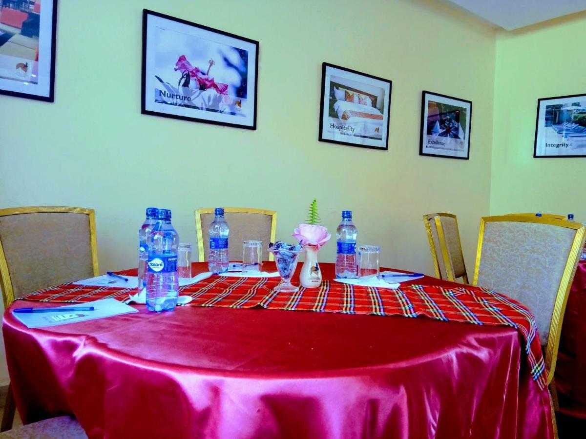 Falcon Heights Hotel Nanyuki Extérieur photo