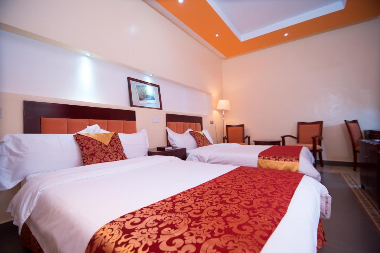 Falcon Heights Hotel Nanyuki Extérieur photo