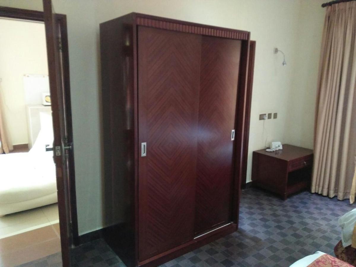 Falcon Heights Hotel Nanyuki Extérieur photo